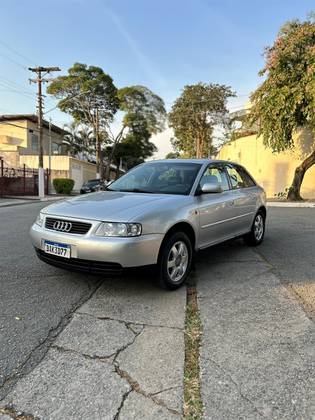 AUDI A3 1.6 8V GASOLINA 4P MANUAL